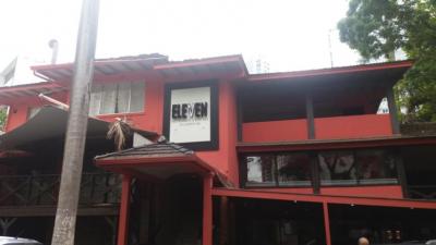 105898 - Via argentina - locales