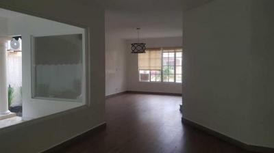 112201 - Costa del este - casas