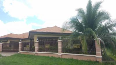 127158 - Chitré - houses