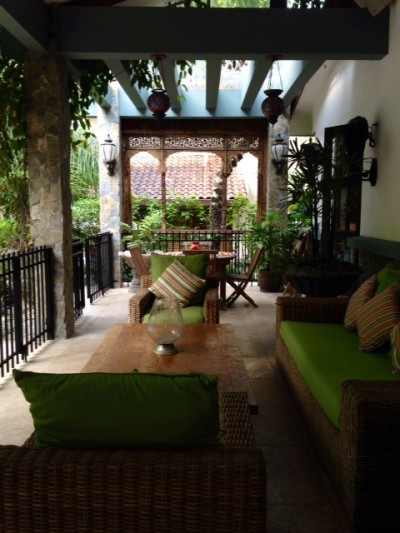 12780 - Camino de cruces - propiedades