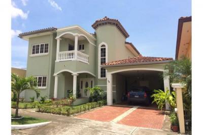 129939 - Ancon - casas - rainforest village