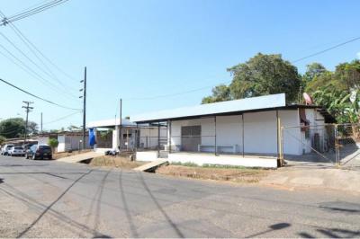 130682 - Barrio colon - locales