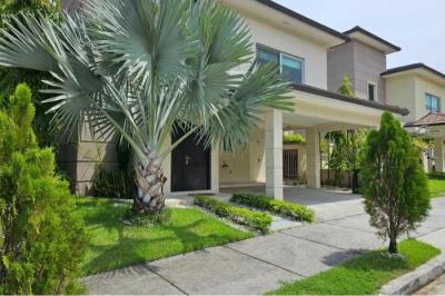 131315 - Ancon - casas - altos del parque