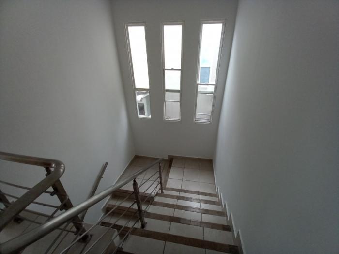 Venta de casa reposeída ph victoria, paseo del norte