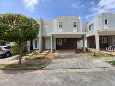 136611 - Brisas del golf - casas