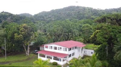 137643 - Colón - casas