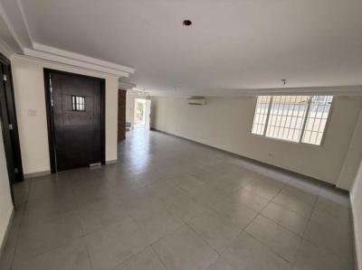 137960 - Brisas del golf - casas
