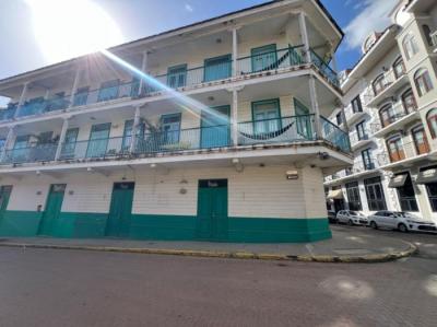 138366 - Casco antiguo - commercials