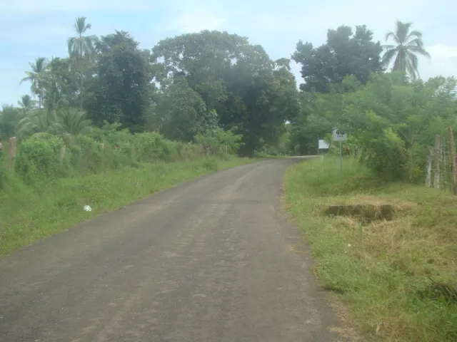 EXCELENTE PROPIEDAD CERCA A LA PLAYA