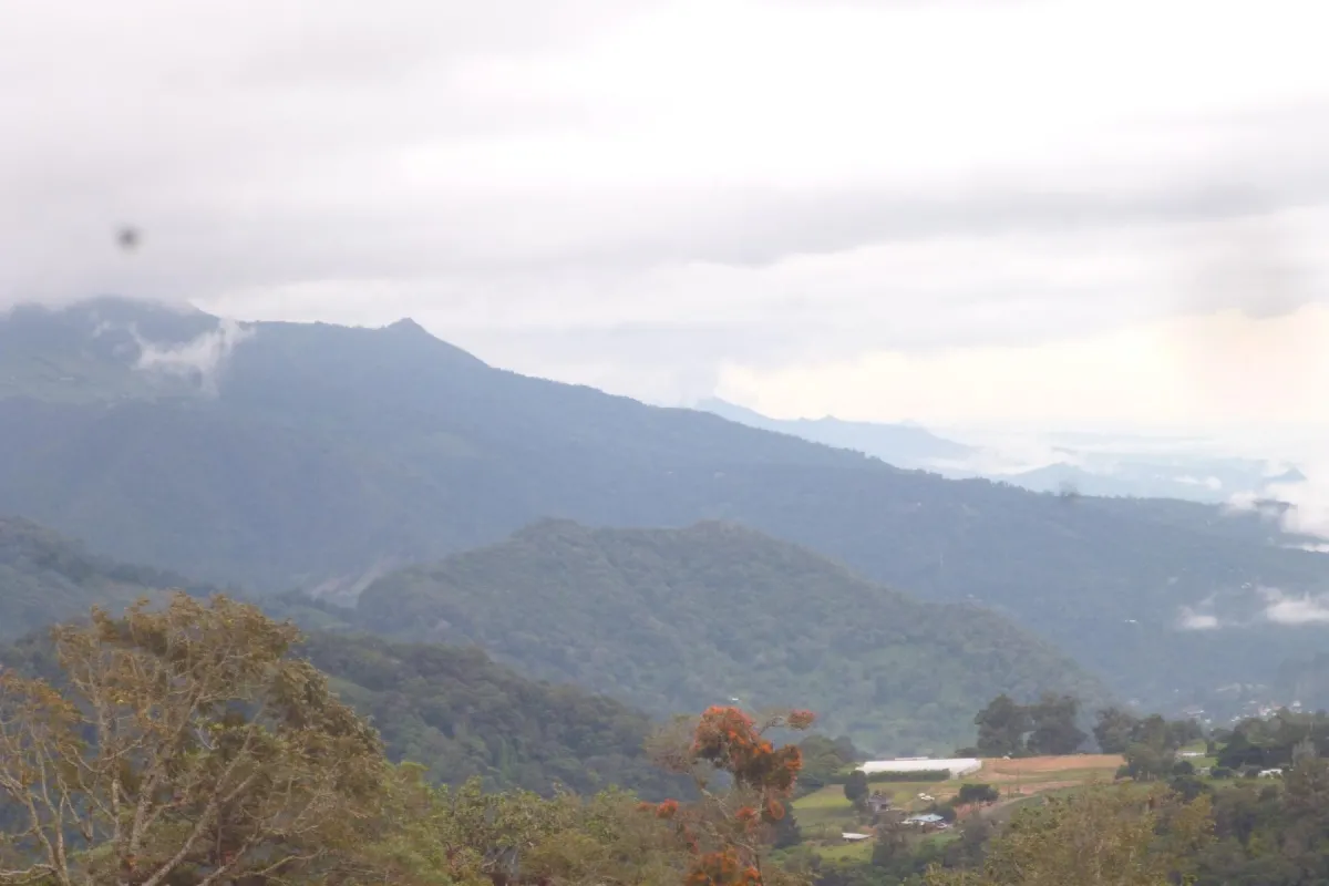 CHIRIQUI, BOQUETE, PROPIEDAD CERCA DEL PARQUE NACIONAL VOLCAN BARU