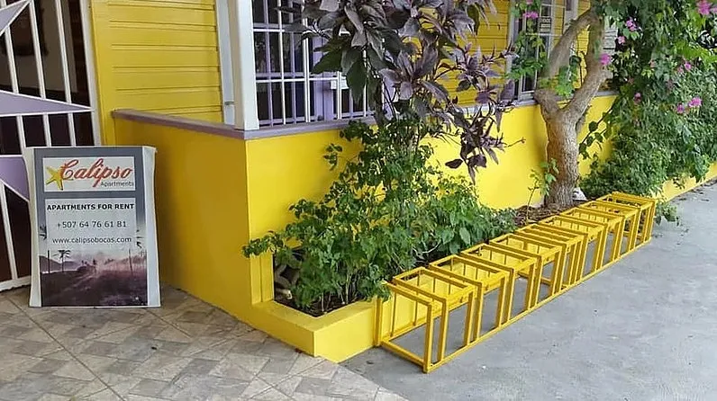Comprar llave en mano, rentable edificio de apartamentos en el centro ...