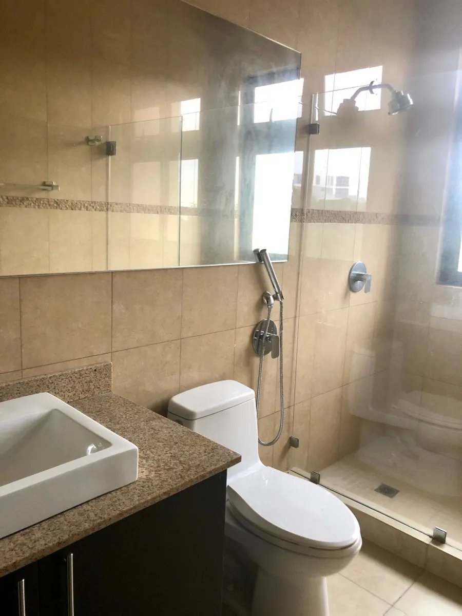 Apartamento de 3 Dormitorios con vistas a la Bah