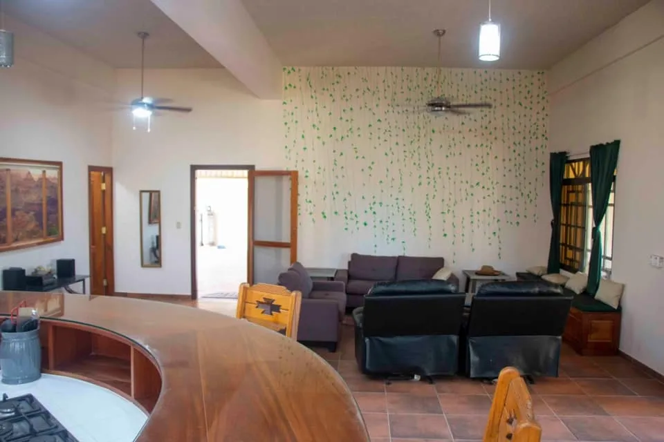 CASA A LA VENTA EN LAGO BAY