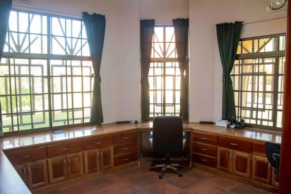 CASA A LA VENTA EN LAGO BAY