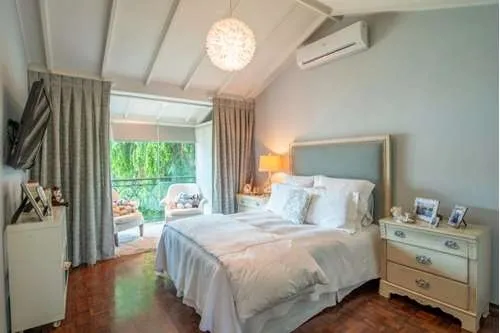 Se Vende Mansion en Los Altos del Golf
