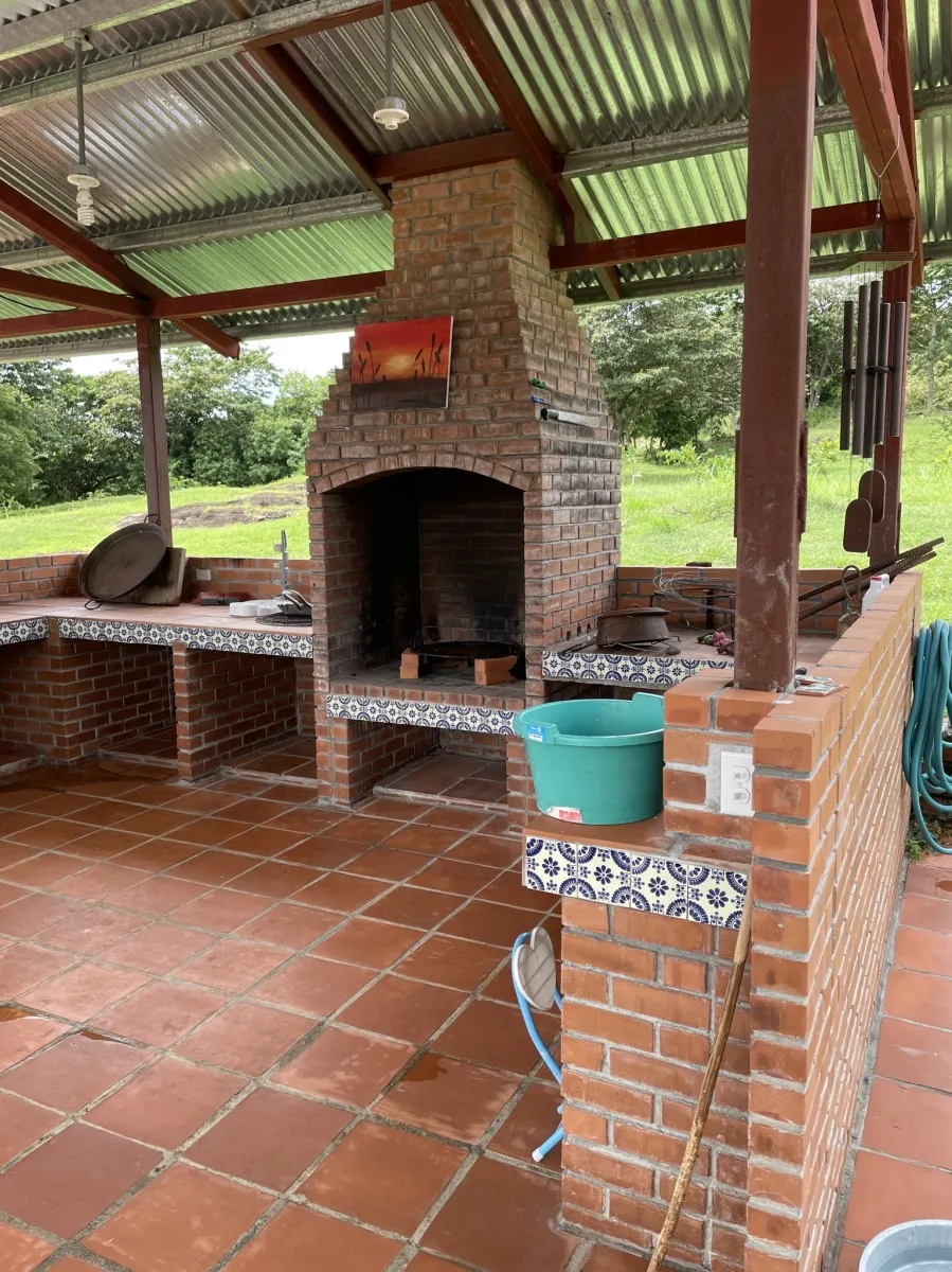 Antigua granja de carne de res y pato de Pekín en Río Grande, Natá, Coclé