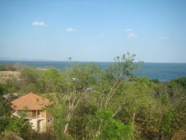 Lote con vista al mar