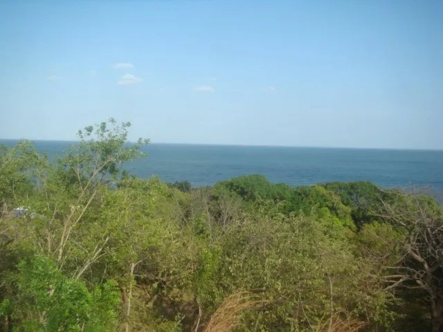 Lote con vista al mar