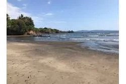 Se Vende Lote Frente a Playa en Santa Catalina, Panama