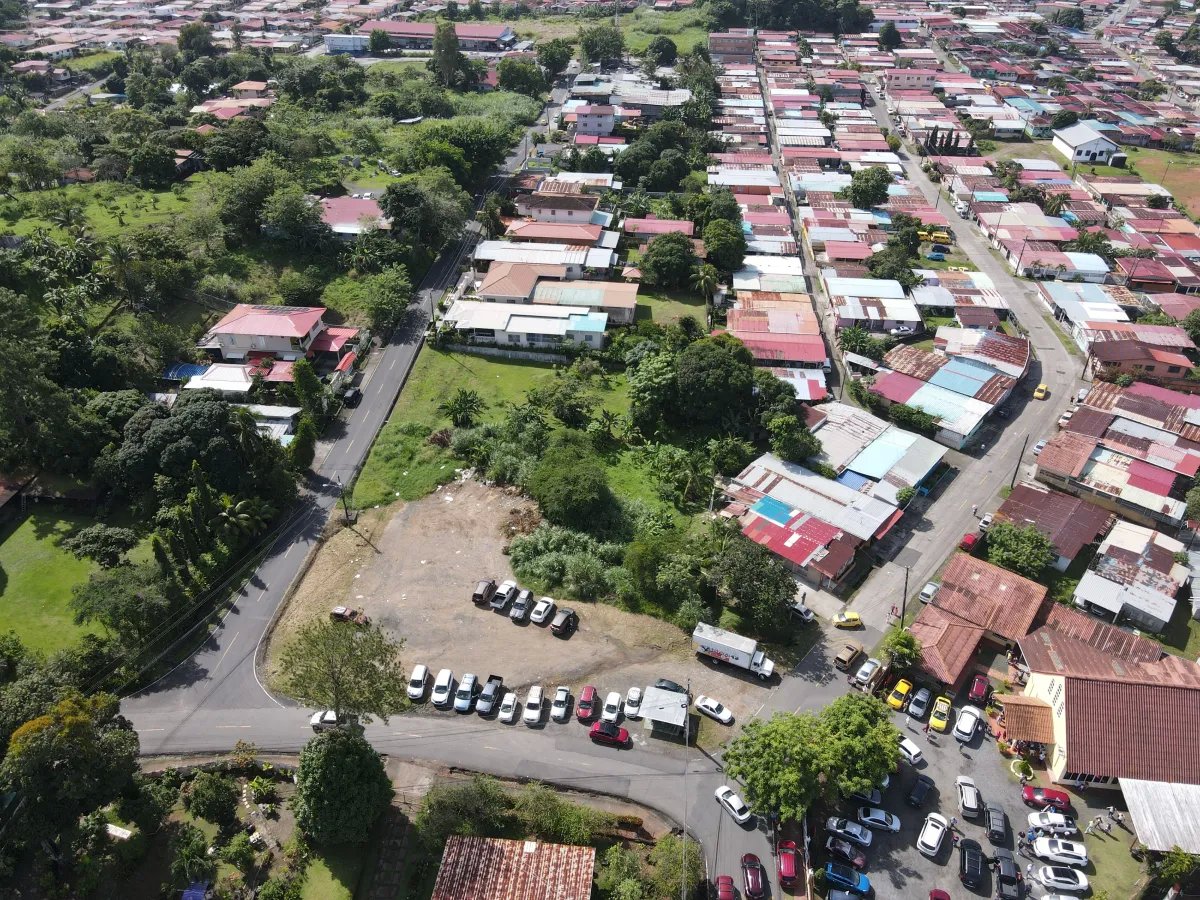 Se vende terreno en las cumbres, panamá