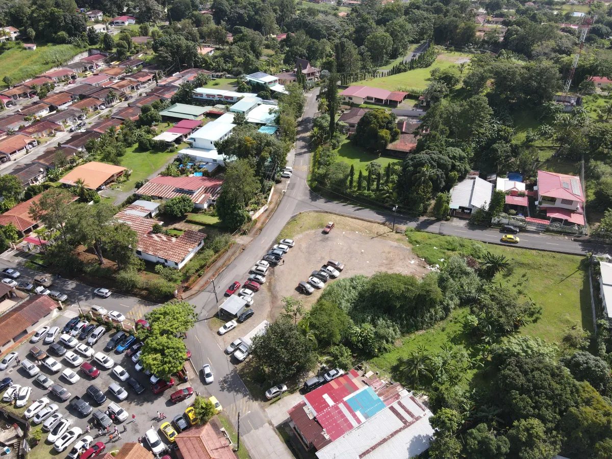 Se vende terreno en las cumbres, panamá