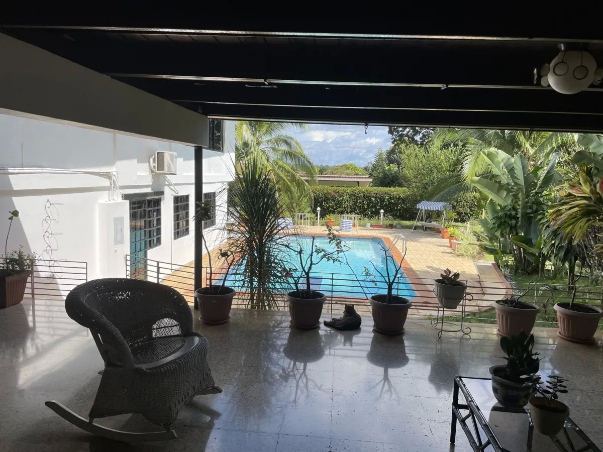 Casa clásica de mid-century en la mejor zona residencial de david