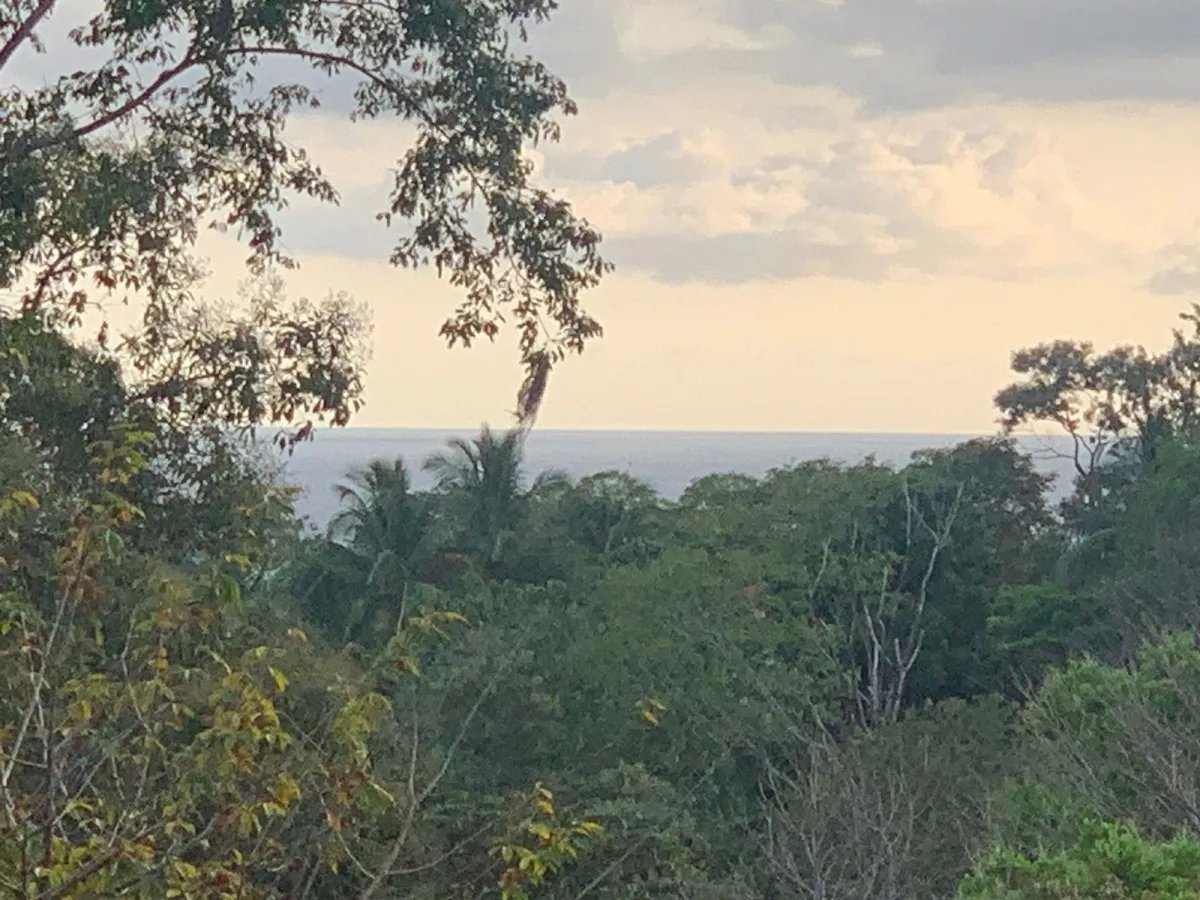Propiedad en venta en santa catalina, con vista al mar.