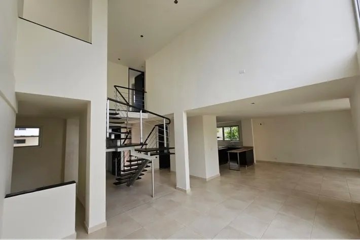 Venta de casa en villa sur, costa sur