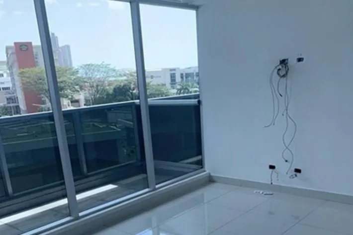 Oficinas en alquiler entre vía israel y vía brasil, panamá