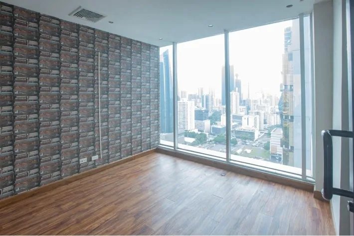 Venta de oficina en área bancaria, obarrio