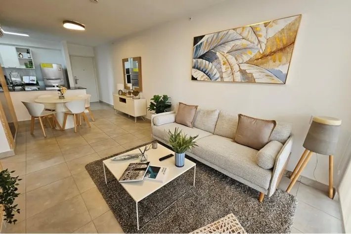 Venta de apartamentos en vía españa - 12 de octubre