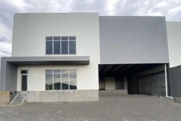 Alquiler de bodega en milla 8, panamá