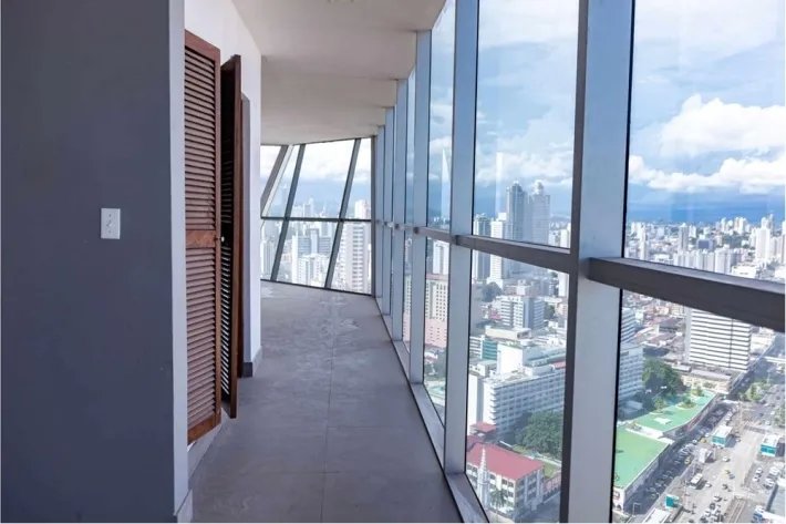 Oficinas en venta en ph hi point, avenida federico boyd, panamá