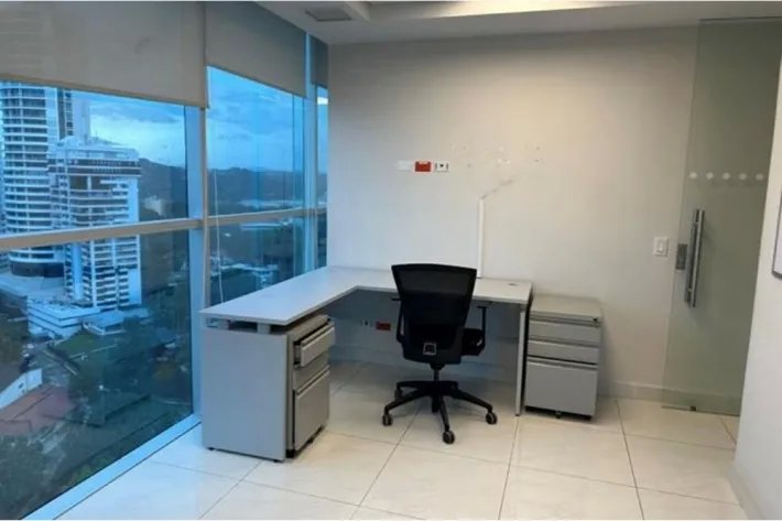 Oficinas en venta en ph hi point, avenida federico boyd, panamá