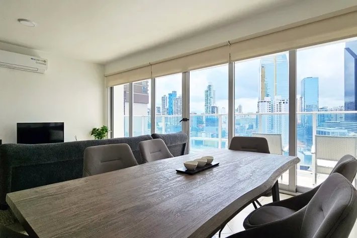 Venta de apartamento en ph waters on the bay, avenida balboa