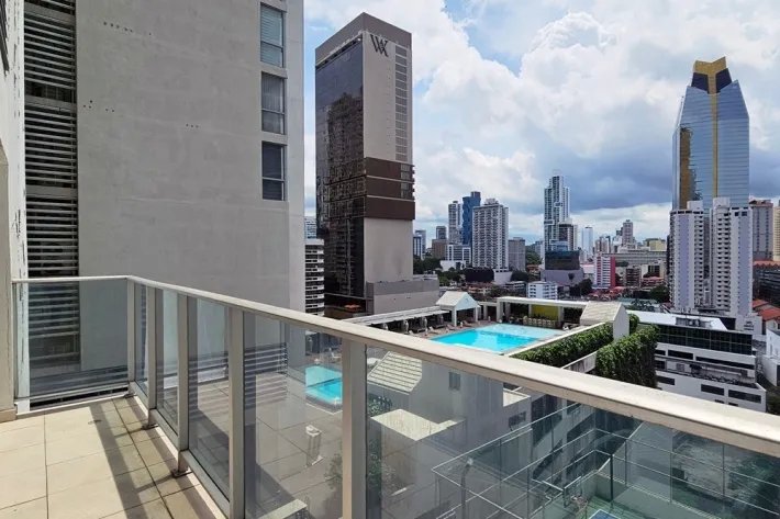 Venta de apartamento en ph waters on the bay, avenida balboa