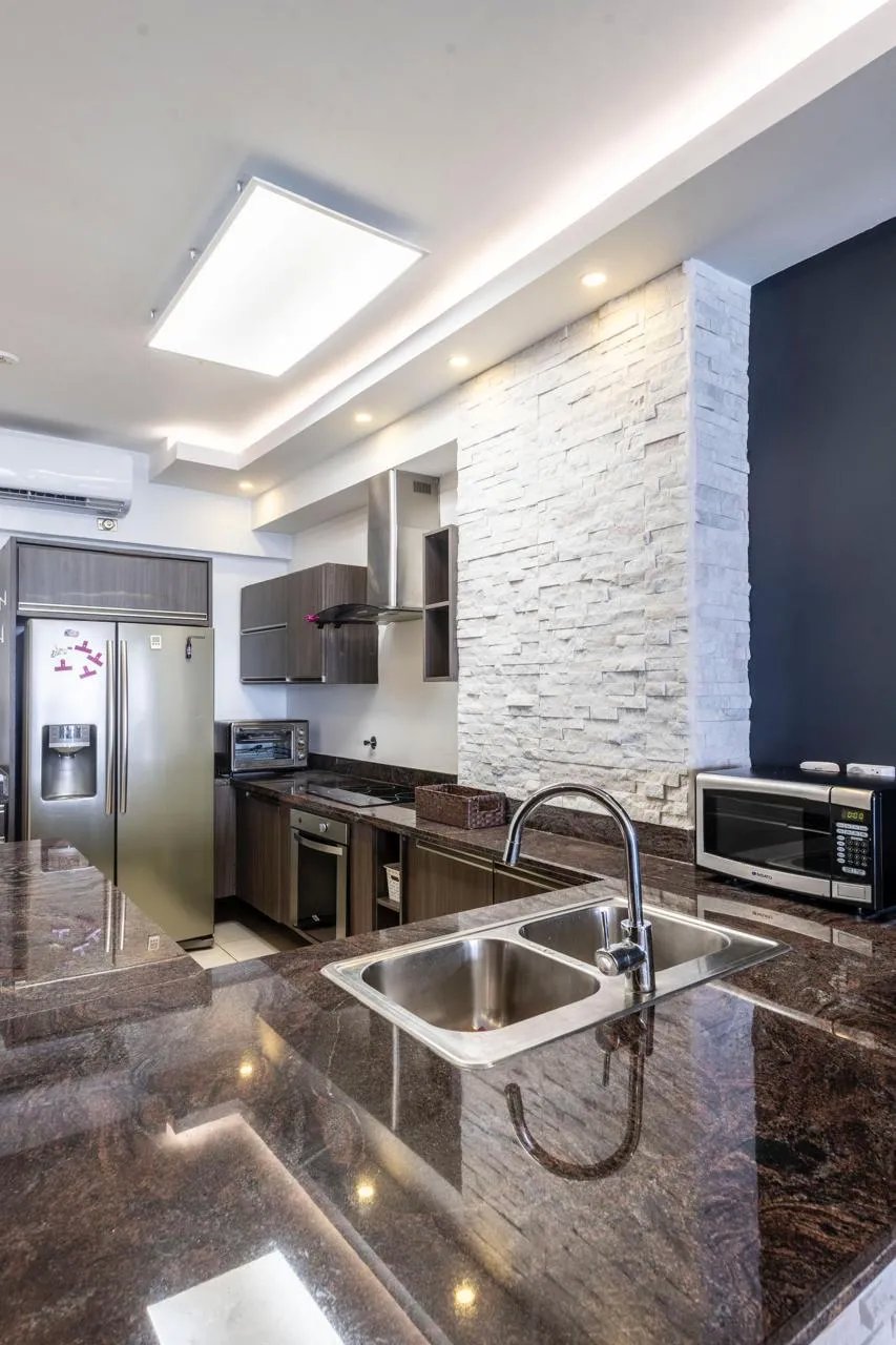 Venta de apartamento amoblado en ph rivage tower