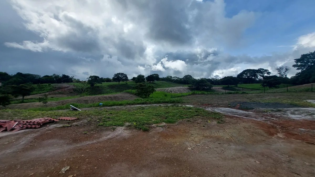 Se vende lote de terreno en las lajas, chame