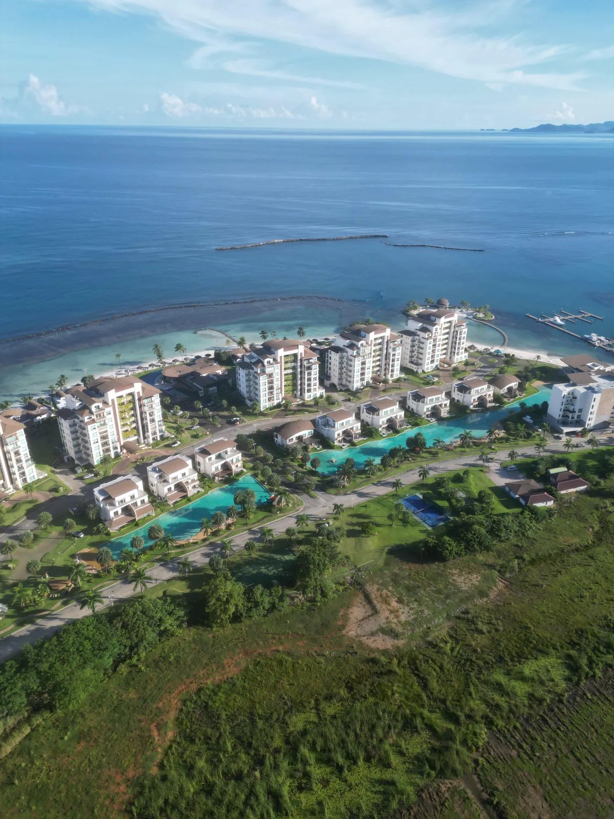 Venta de condominio en playa escondida, colón, panamá