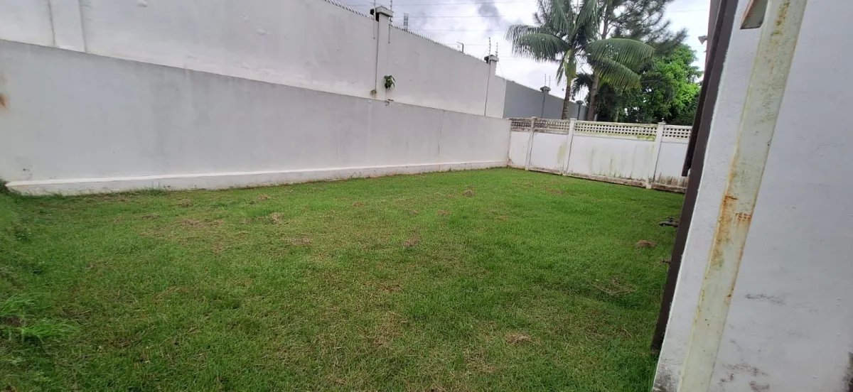 Venta de casa en p.h. olympus, brisas del golf