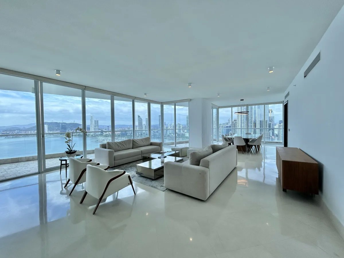 Venta de apartamento en the point punta paitilla