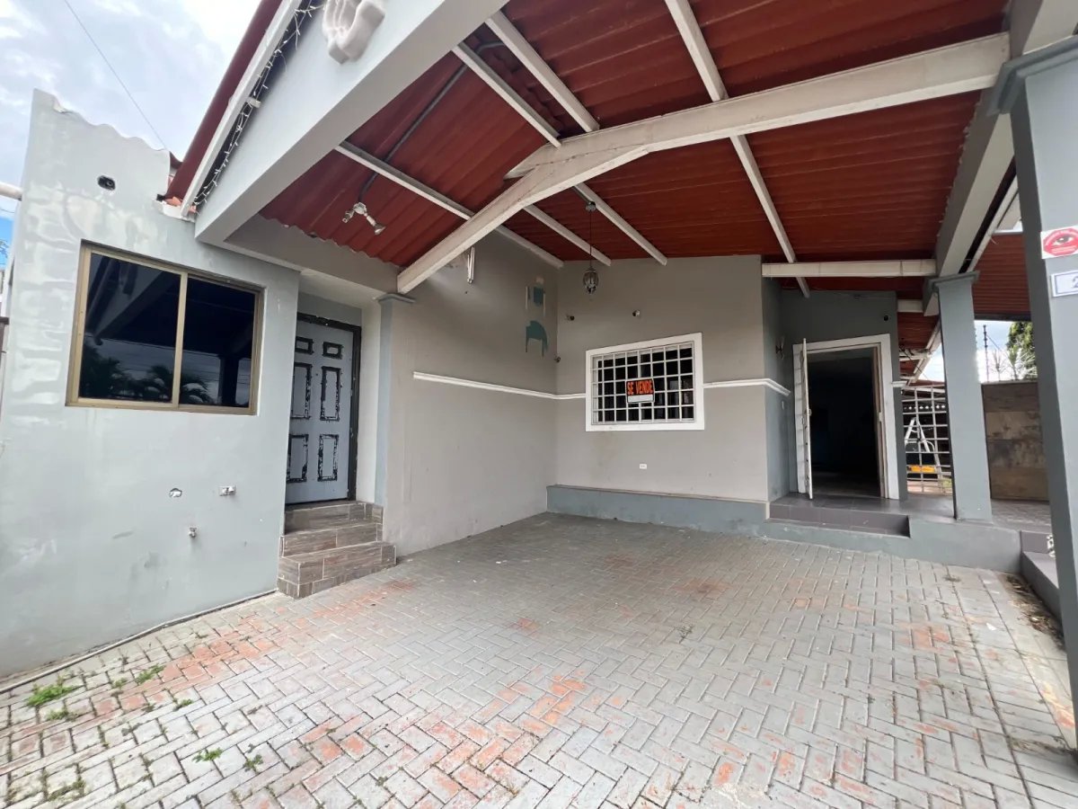 Casa en venta  $172,800  residencial vista mar, la chorrera