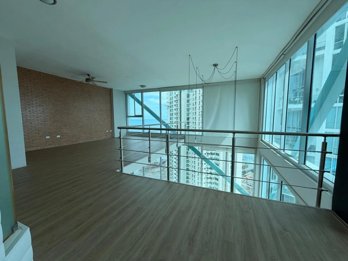 Loft en venta en ph loft four 41  punta pacífica