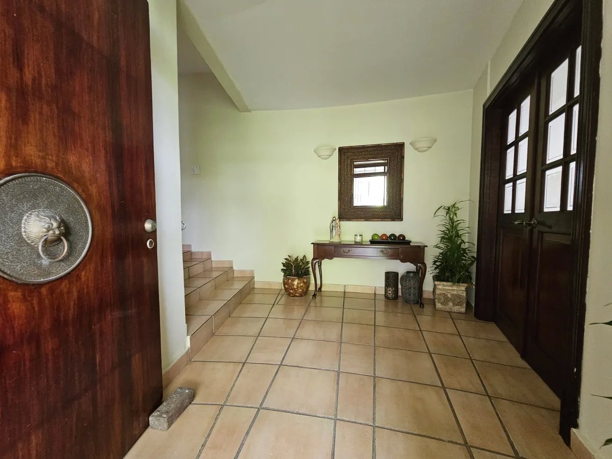 Venta de casa con terreno - en el carmen por debajo del avaluo