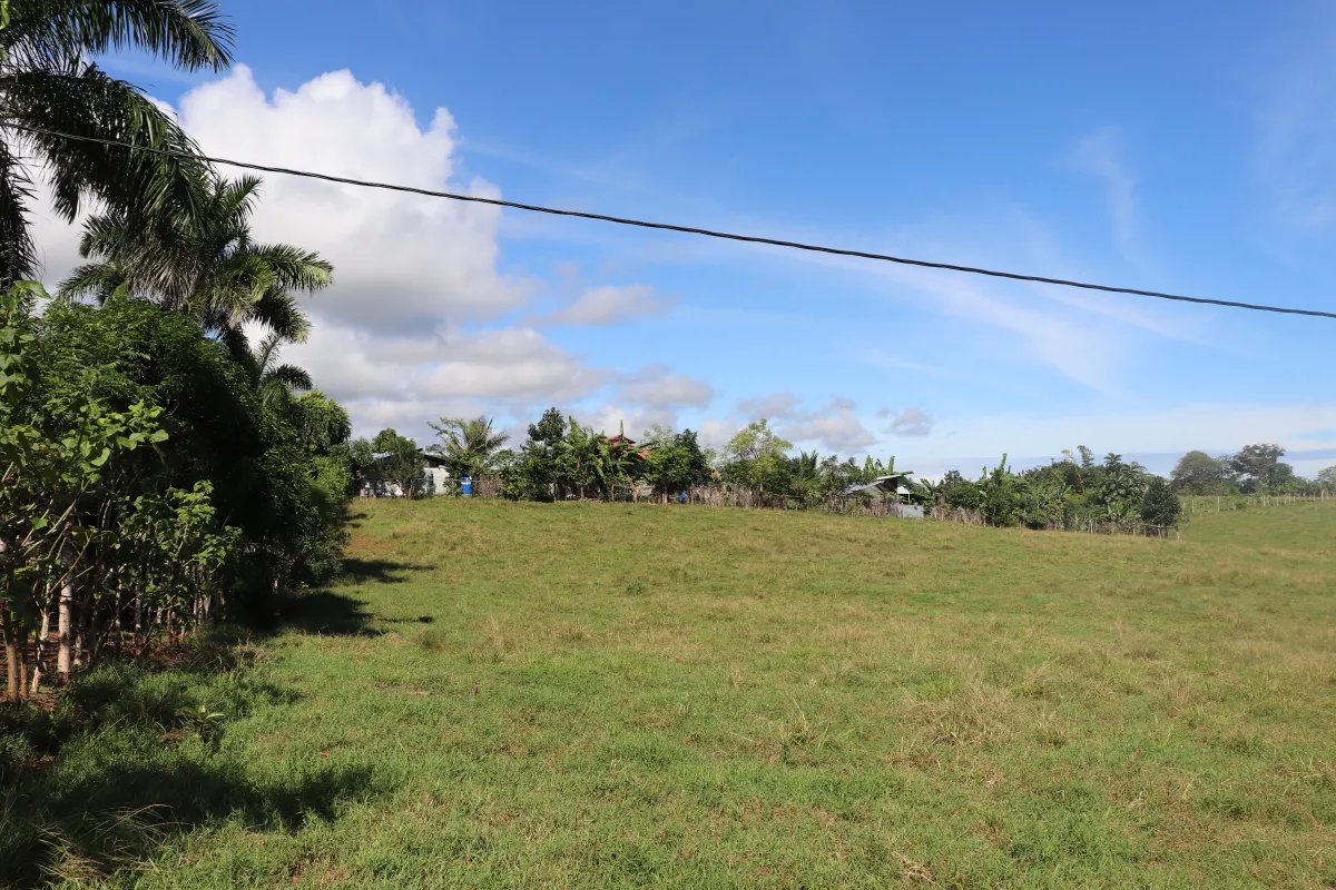 Venta de lote de playa  linda vista, pocrí