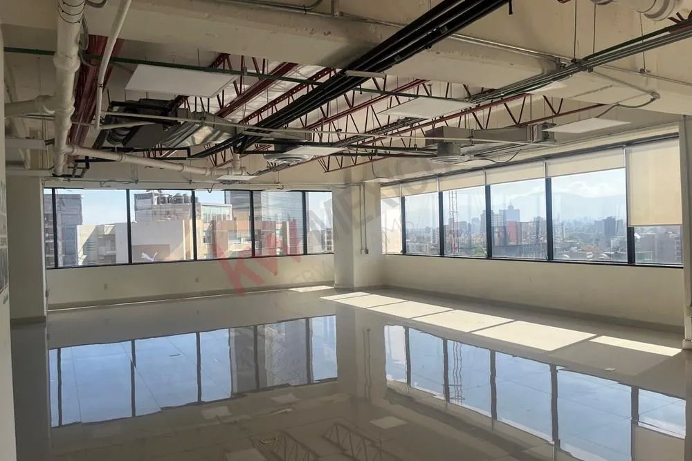 Oficina en renta en el  edificio corporativo