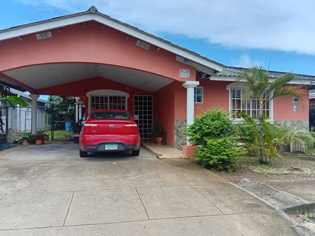 Venta de casa  barriada mirador, las tablas