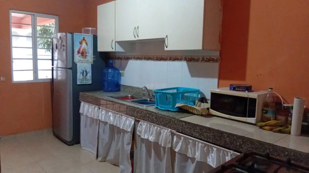 Venta de casa  barriada mirador, las tablas