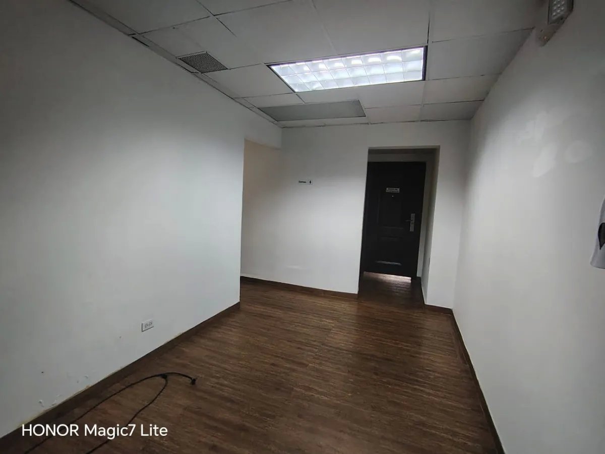 Alquiler de oficina 525 m2 en edificio beta continental, obarrio