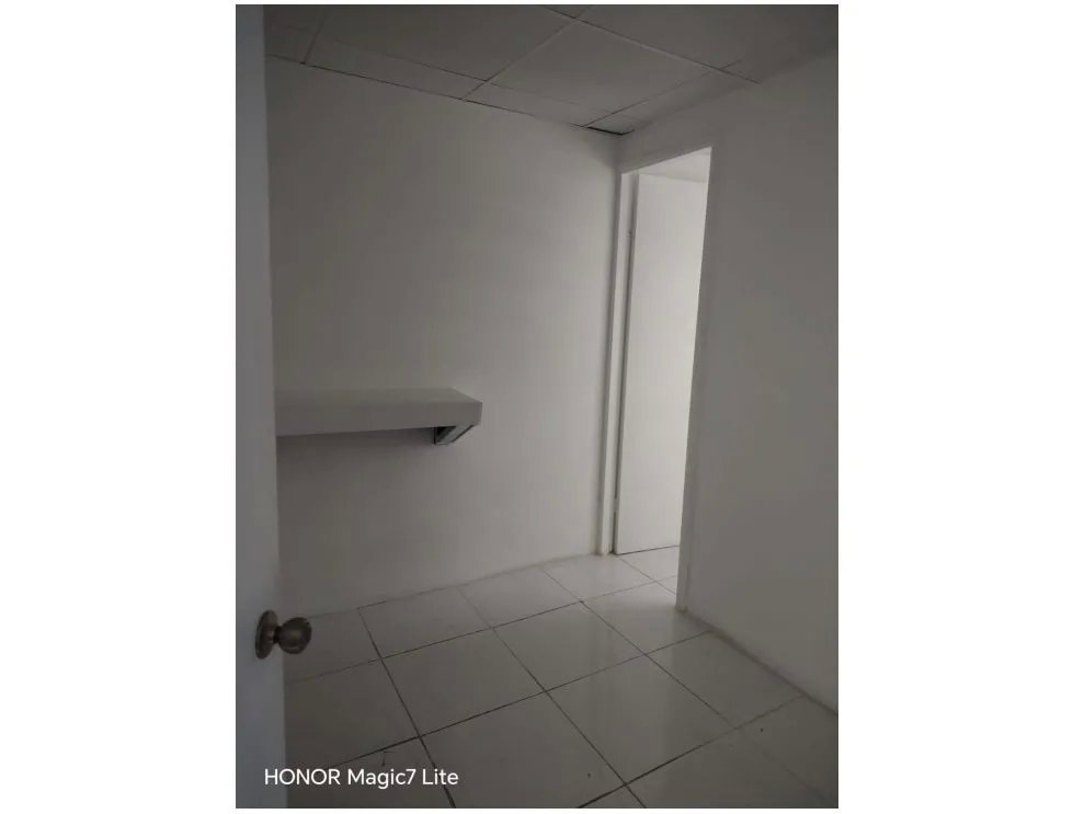 Alquiler de oficina 525 m2 en edificio beta continental, obarrio